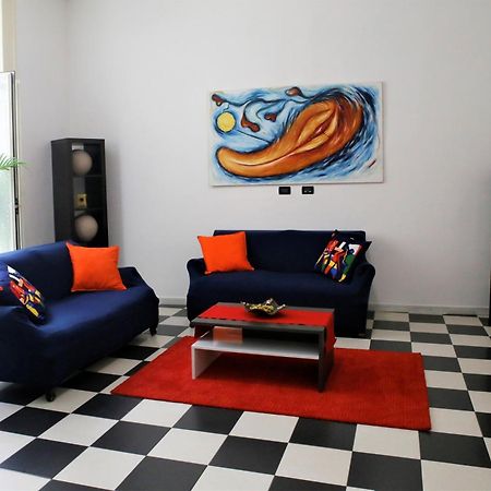 Mb Napoles Intera Casa Apartment Екстериор снимка